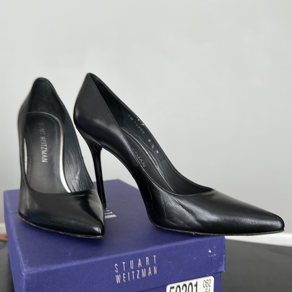 Stuart Weitzman black kid size 8.5